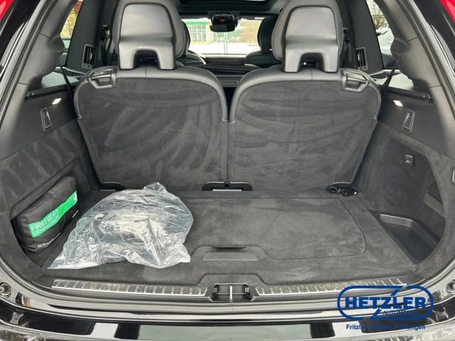 Volvo XC90 AWD R-Design Recharge