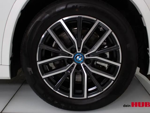 BMW iX1 xDrive30