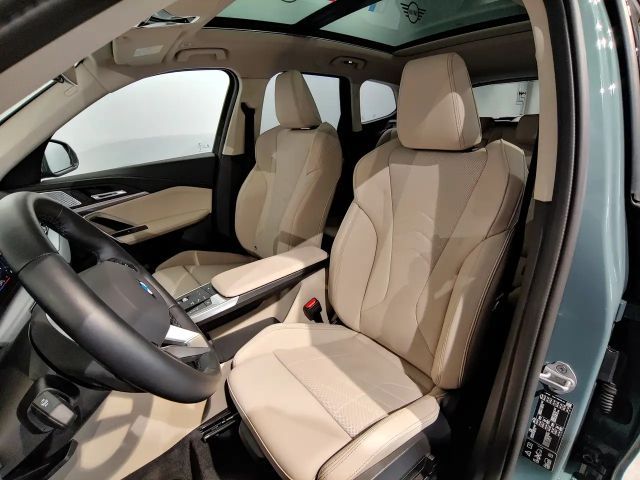 BMW X1 xDrive23d  xLine/AHK/ad.LED/HuD/Kamera/Harman