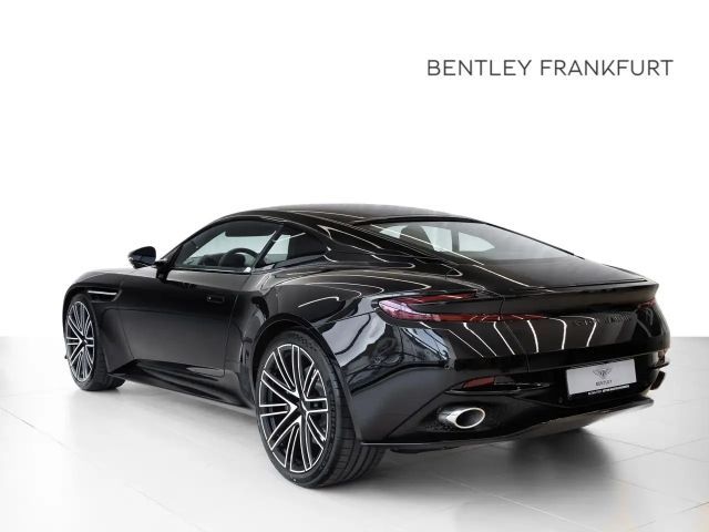 Aston Martin DBX 12 Coupé von BENTLEY FRANKFURT