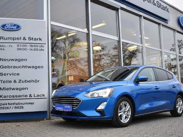 Ford Focus Cool & Connect