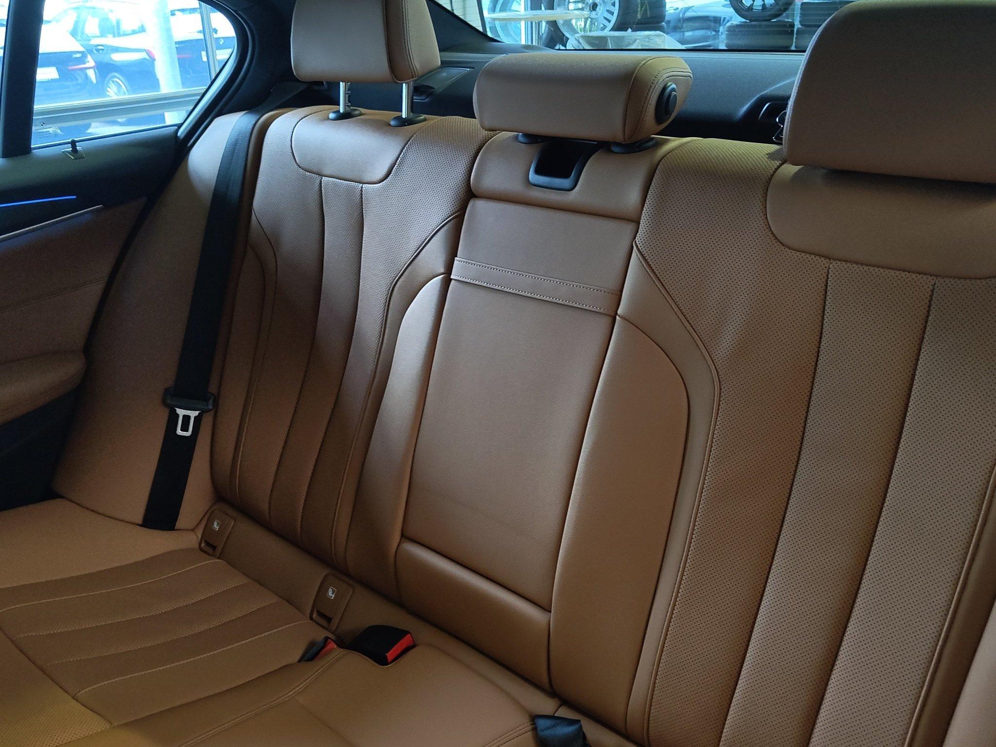 BMW 545 545e Sedan xDrive