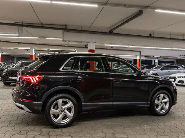 Audi Q3 35 TFSI S-Tronic