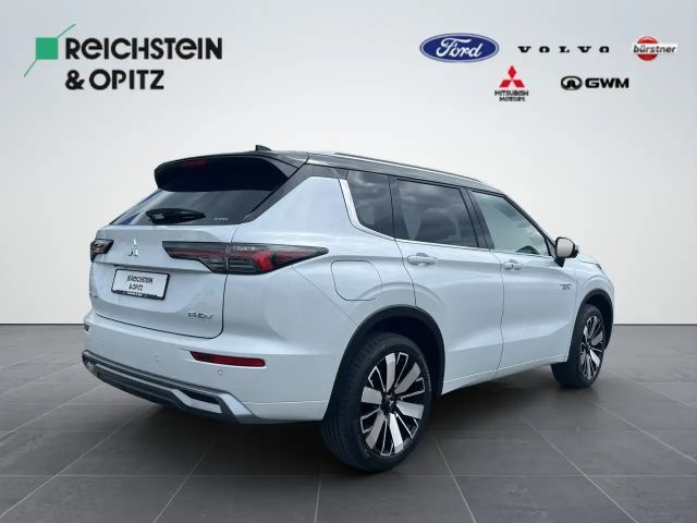 Mitsubishi Outlander 4WD PHEV