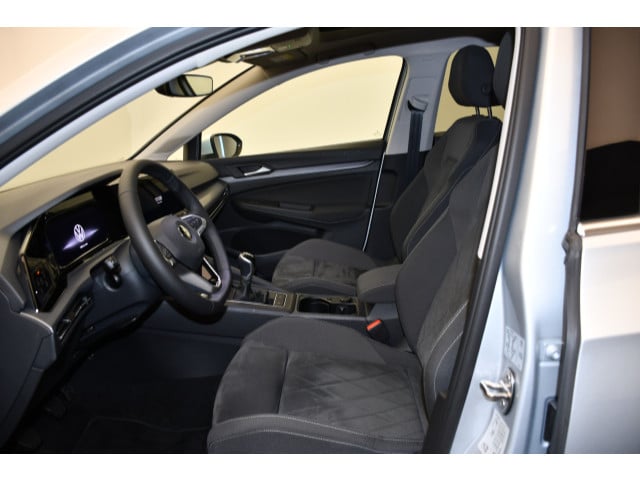 Volkswagen Golf 1.5 TSI Golf VIII Style