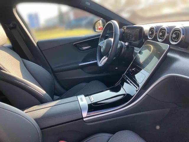 Mercedes-Benz C 200 AVANTGARDE Estate