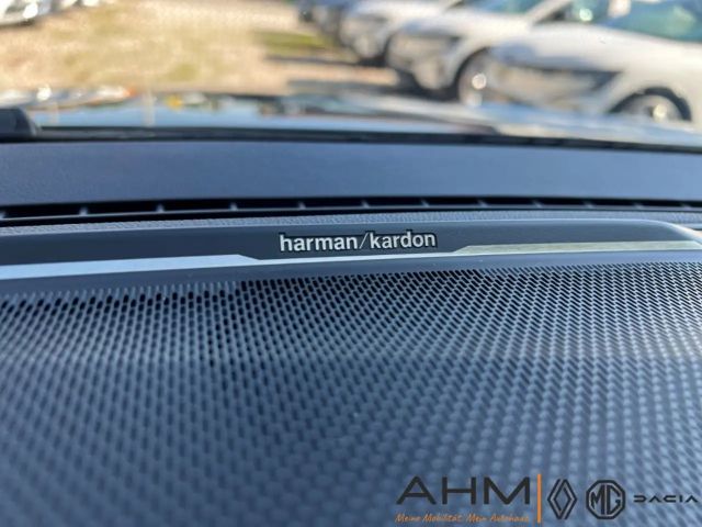 Renault Espace E-Tech Hybrid Iconic