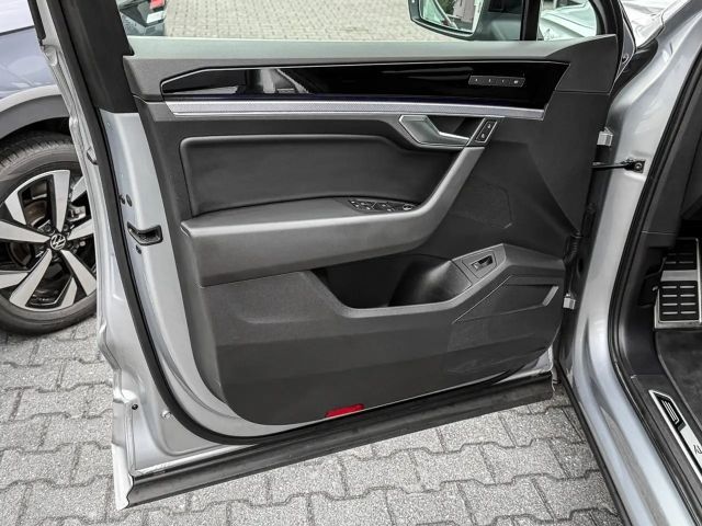 Volkswagen Touareg 3.0 V6 TSI R-Line