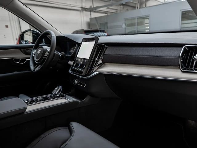 Volvo XC90 AWD Dark Plus T8