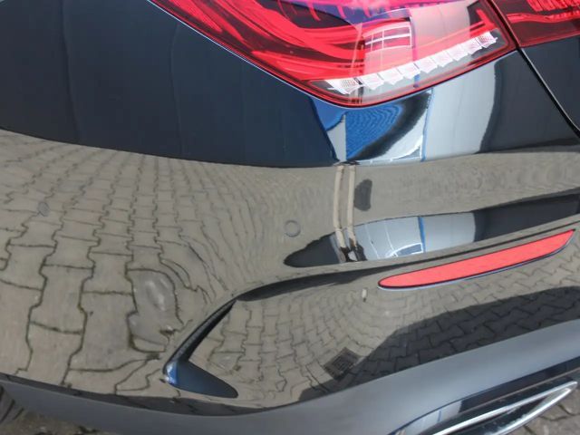 Mercedes-Benz CLA 200 AMG Line Shooting Brake