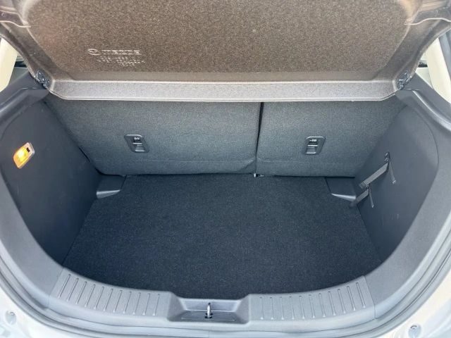 Mazda 2 1.5 Center-Line Convenience KLA/SH/PDC/LED