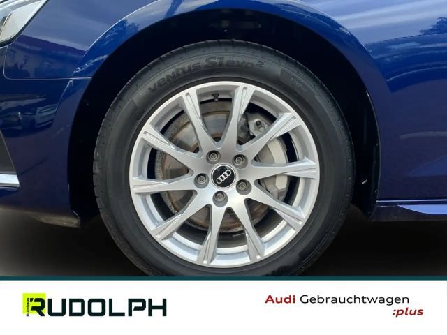 Audi A4 40 TFSI Avant S-Tronic
