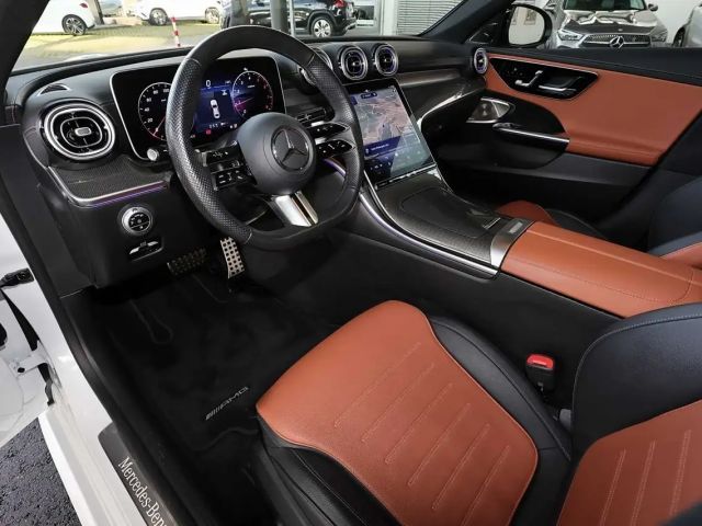 Mercedes-Benz C 200 AMG Line Sedan