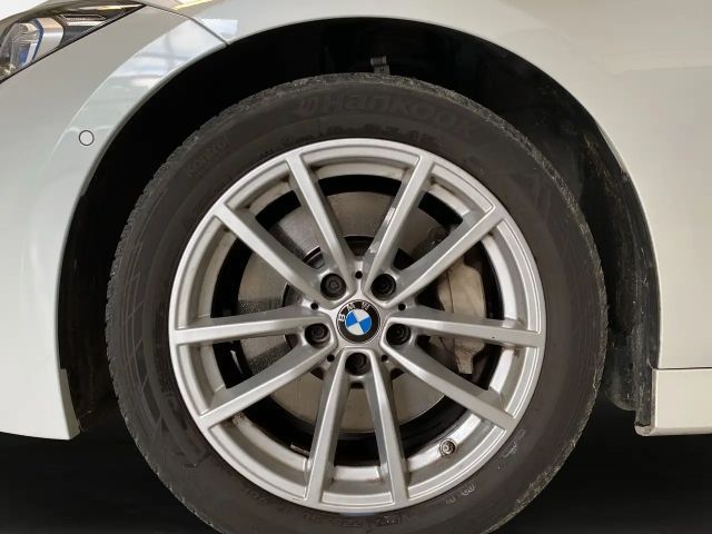 BMW 330 330i M-Sport Sedan xDrive