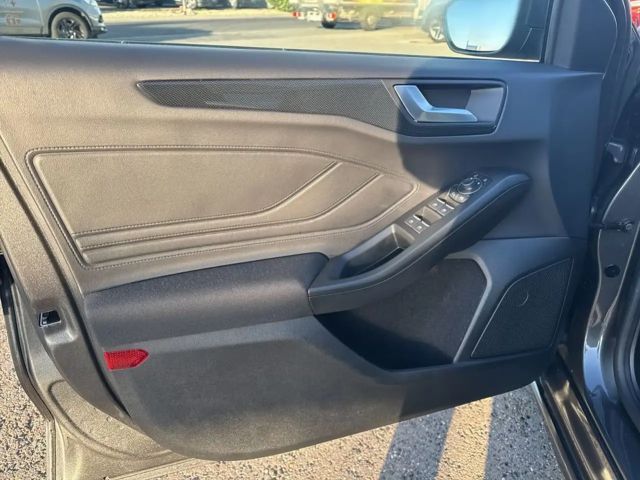 Ford Focus EcoBoost ST Line Wagon