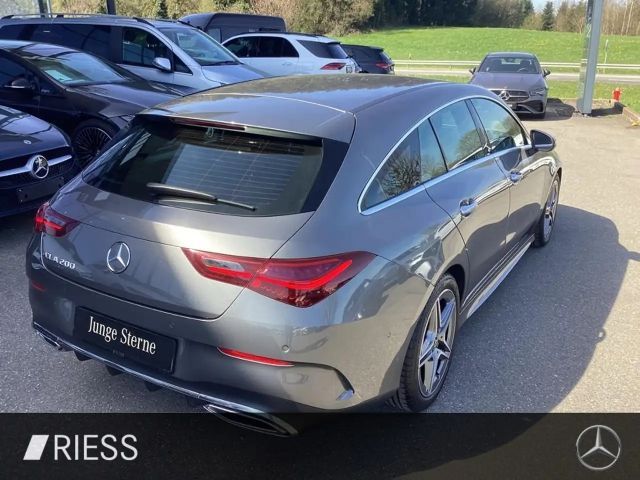 Mercedes-Benz CLA 200 AMG Line Shooting Brake