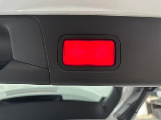 Mercedes-Benz B 200 Progressive Sedan