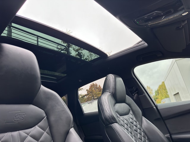 Audi Q7 50 TDI Quattro S-Line