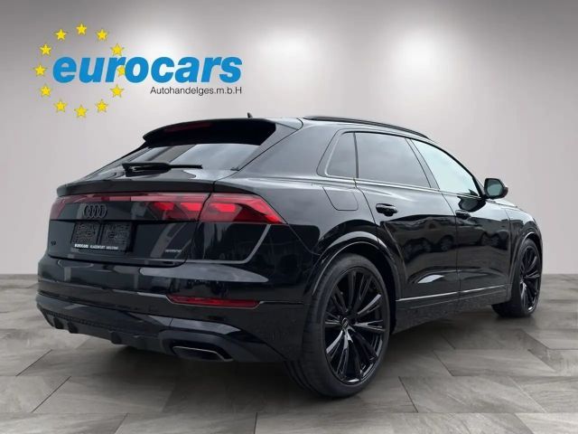 Audi Q8 50 TDI Quattro S-Line