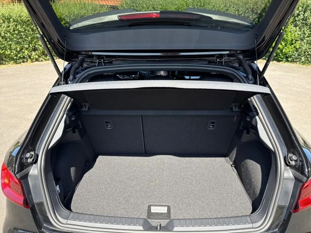 Audi A1 2.0 TFSI S-Line