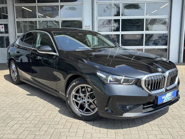 BMW 520 520d Sedan