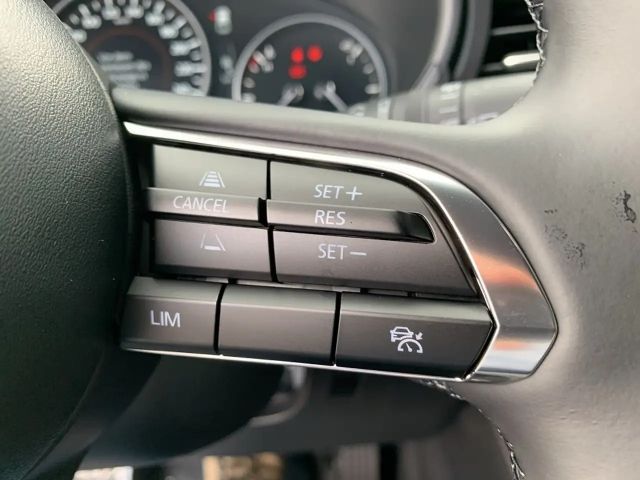 Mazda 3 Homura SkyActiv e-Skyactiv