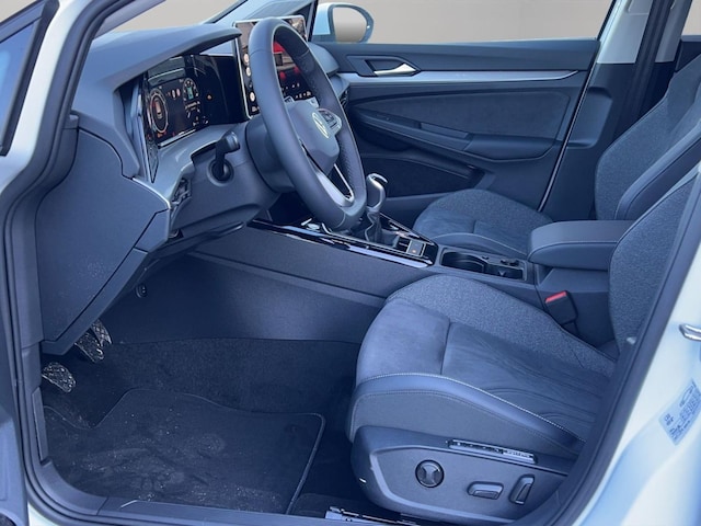 Volkswagen Golf Style