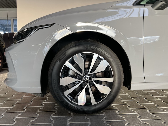 Volkswagen Golf 1.5 TSI