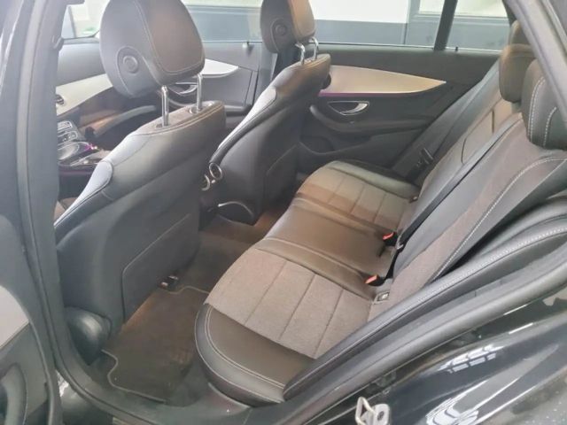 Mercedes-Benz E 300 E 300 de