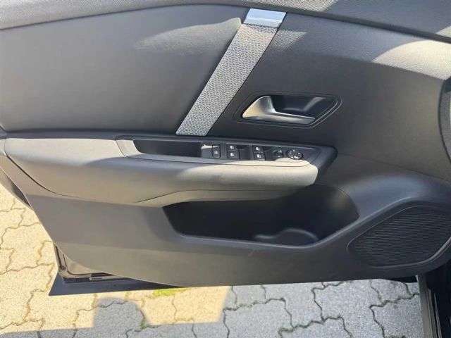 Citroën C4 Max PureTech