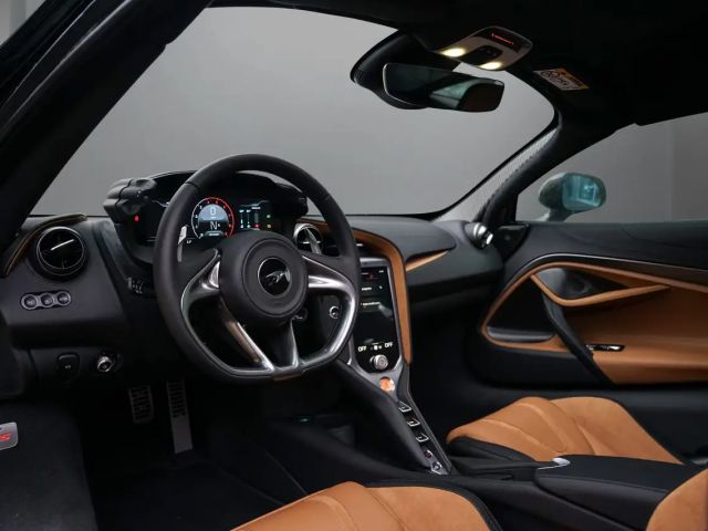 McLaren 600LT 750S Coupé I TechLux I B&W