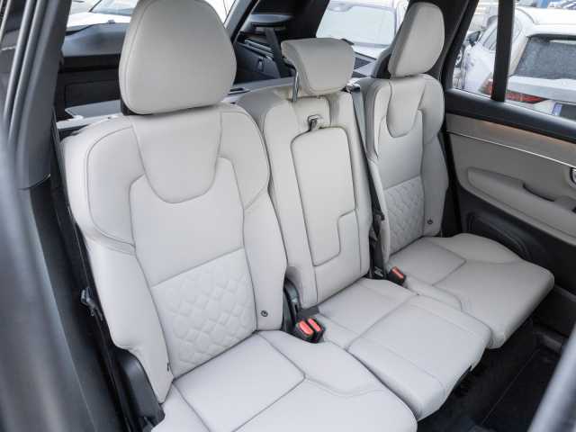 Volvo XC90 AWD Dark Plus Recharge