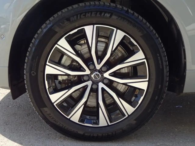 Volvo XC60 Dark Plus