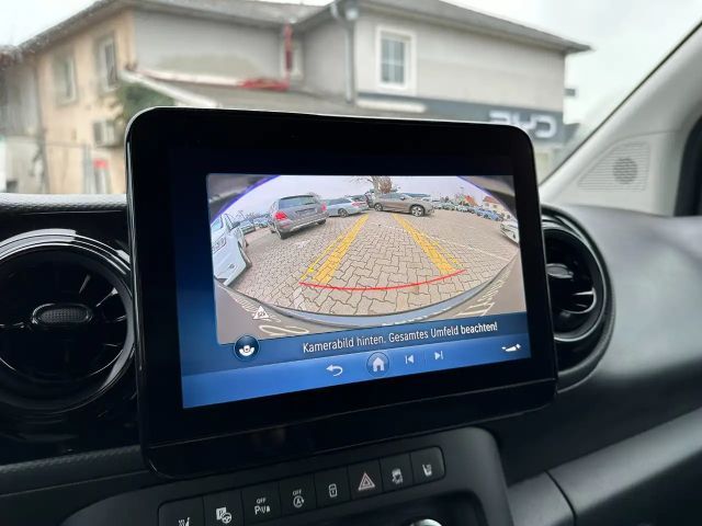 Mercedes-Benz T 180 T 180 d Standard LED Navi Klima Sitzheizung