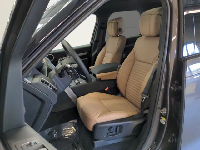 Land Rover Discovery D250 Dynamic HSE