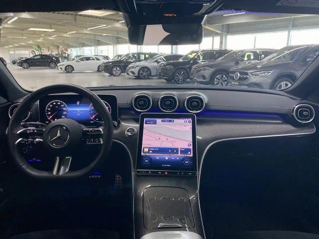 Mercedes-Benz C 300 AMG Line Sedan