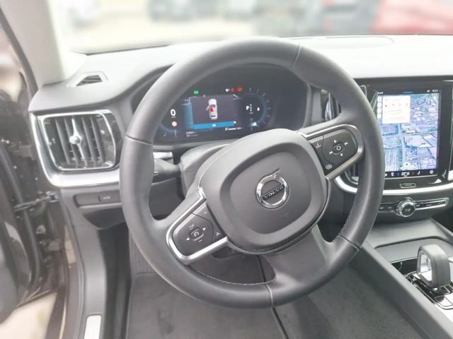 Volvo V60 Core