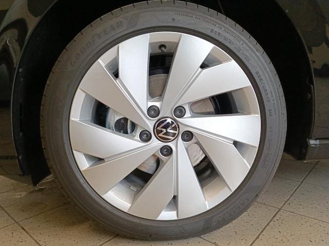 Volkswagen Golf 1.5 eTSI Variant