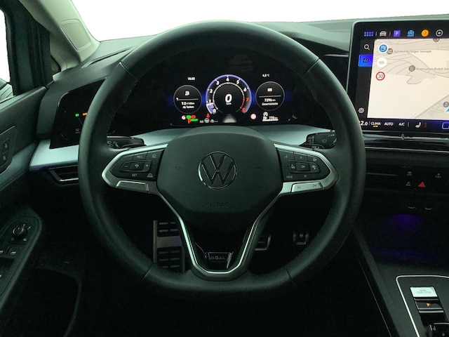 Volkswagen Golf 1.5 eTSI DSG Variant