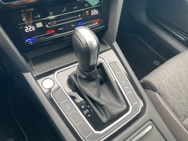 Volkswagen Passat 2.0 TDI Business DSG Variant