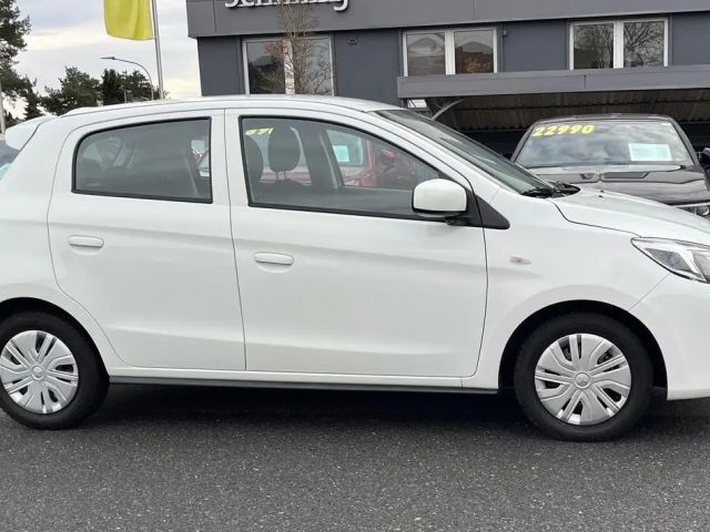 Mitsubishi Space Star Star