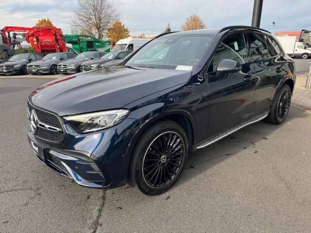 Mercedes-Benz GLC 300 AMG Line