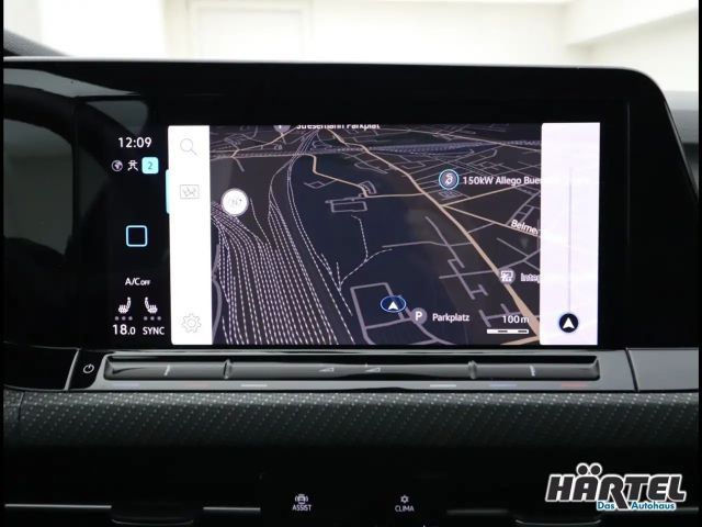 Volkswagen Golf 1.5 eTSI DSG R-Line