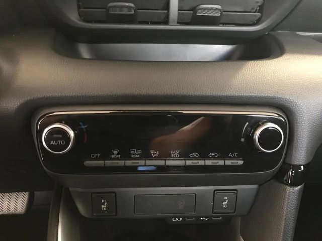 Mazda 2 Exclusive-line