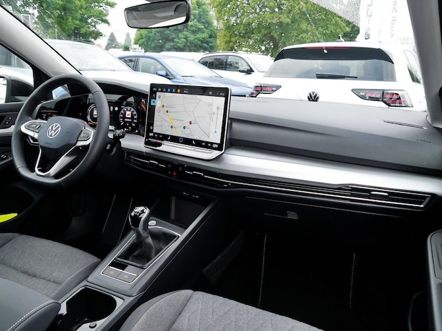 Volkswagen Golf Life