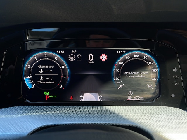 Volkswagen Golf 1.5 eTSI DSG Golf VIII