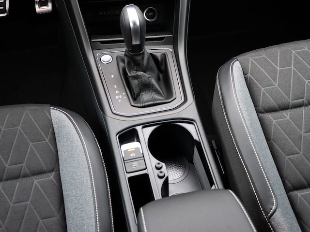 Volkswagen Touran 1.5 TSI DSG