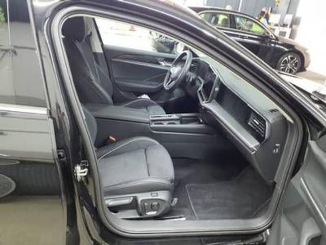 Volkswagen Passat 2.0 TDI Business DSG Variant
