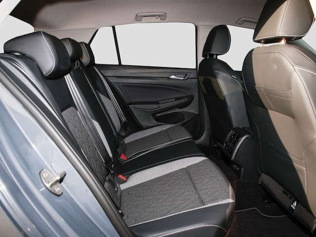 Volkswagen Golf 1.5 TSI Golf VIII