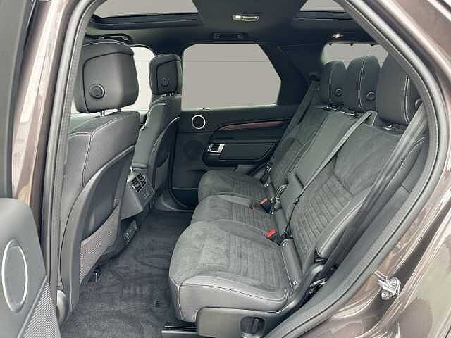 Land Rover Discovery D300 Dynamic SE